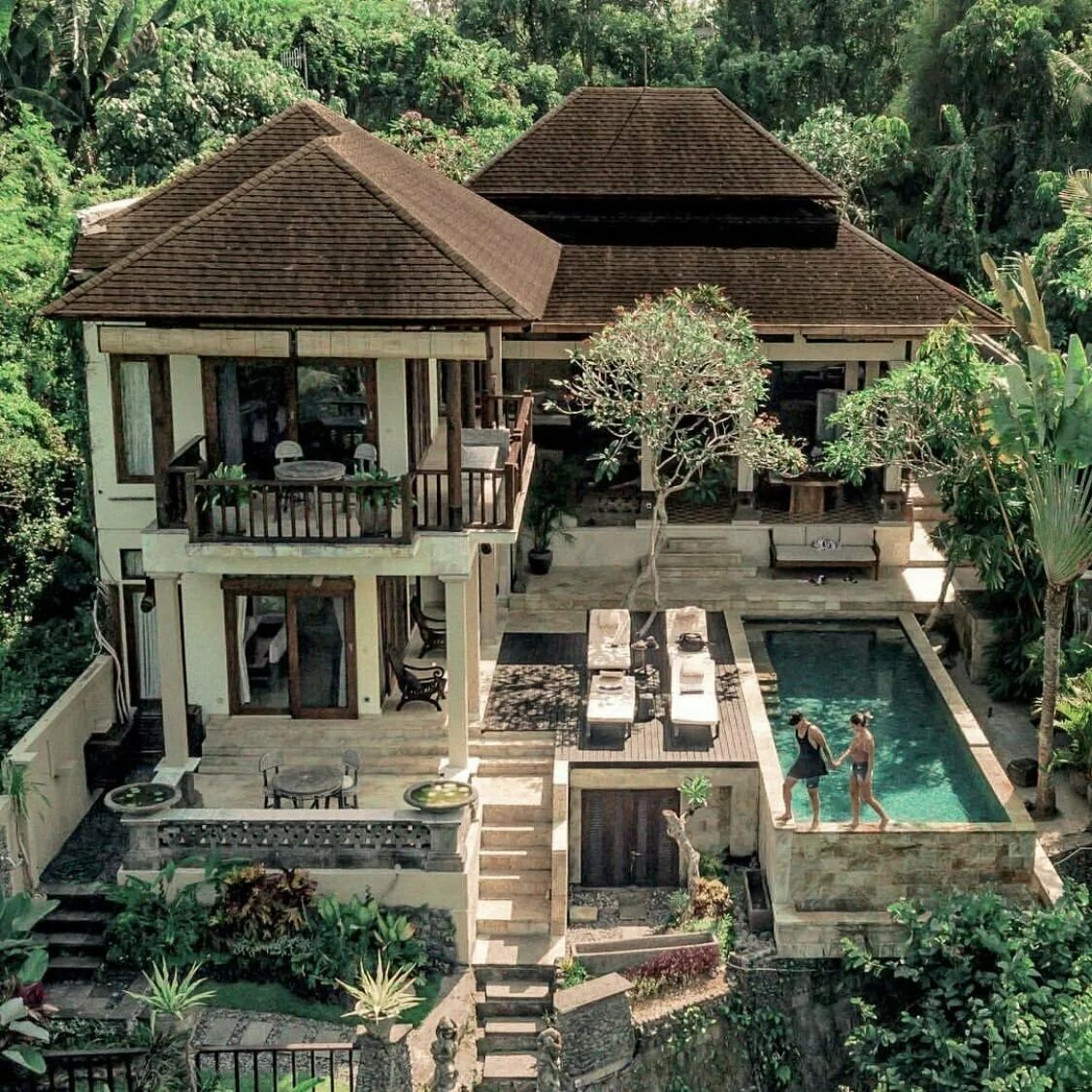 Купить дом на бали. Вилла на Бали. Вилла Онирия Бали. Вилла на Бали Ubud. Сад на вилле Бали.