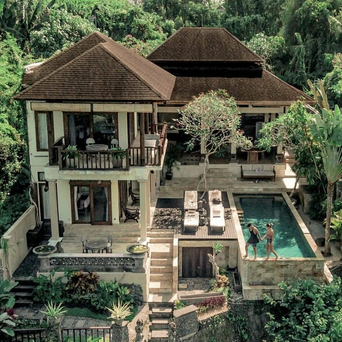 Вилла на Бали. Вилла Онирия Бали. Вилла на Бали Ubud. Сад на вилле Бали.