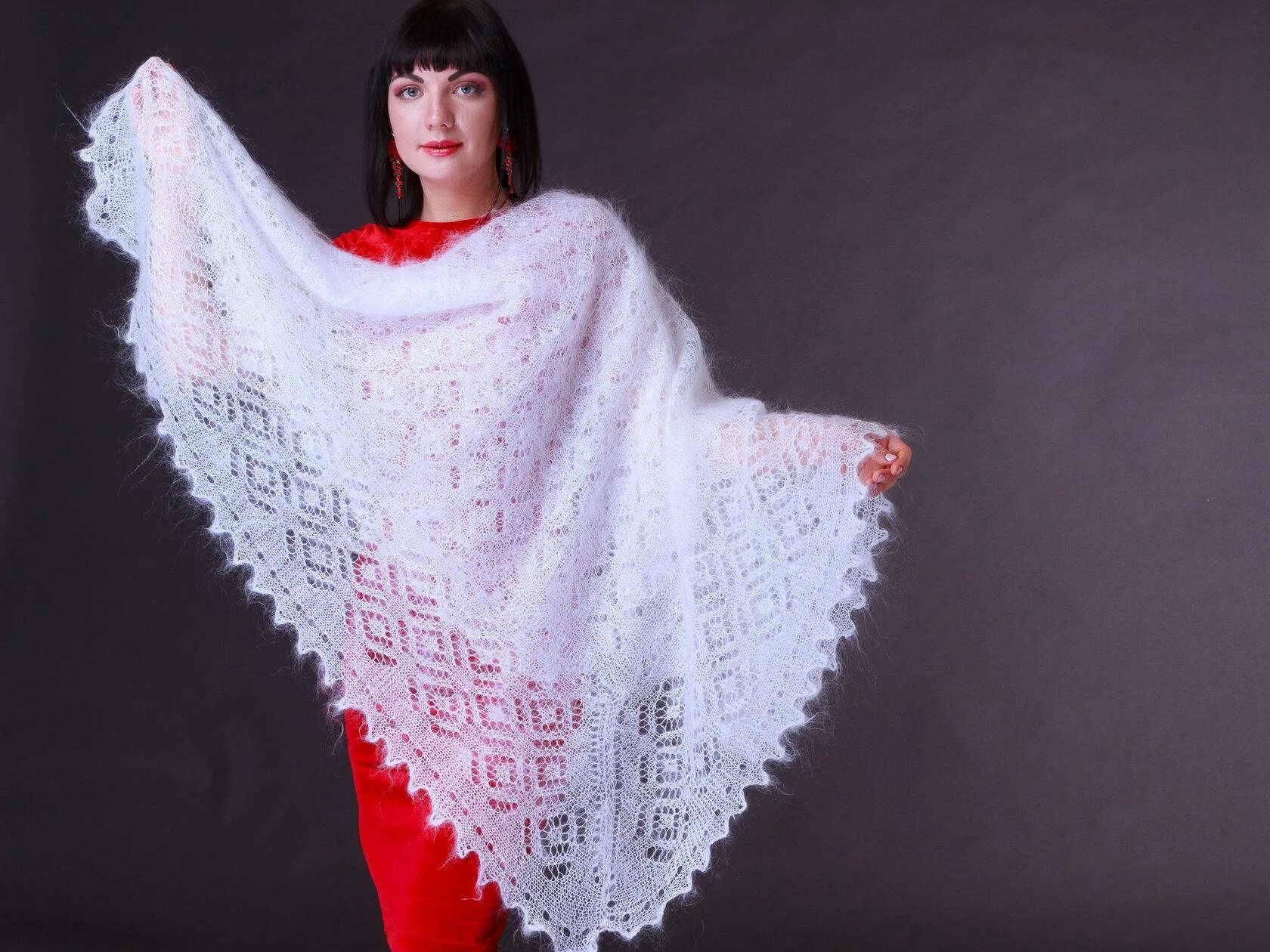 Шаль жакаранда. Шаль. Название шалей. Шаль арабелла. Вязаная ажурная шаль спицами схемы и описание.