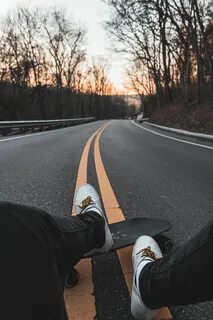 Иду по асфальту