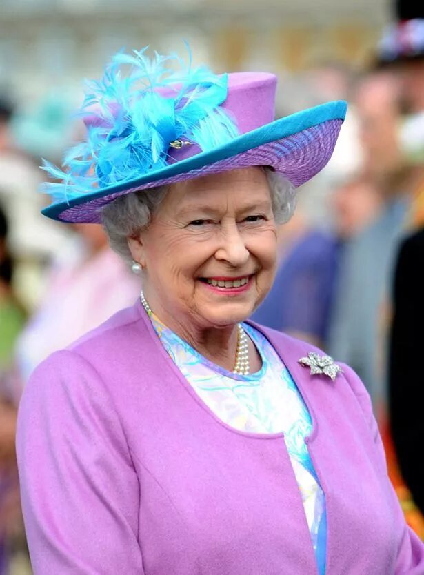 Принцесса людей. Стиль королевы Англии. Шляпки королевы Елизаветы.