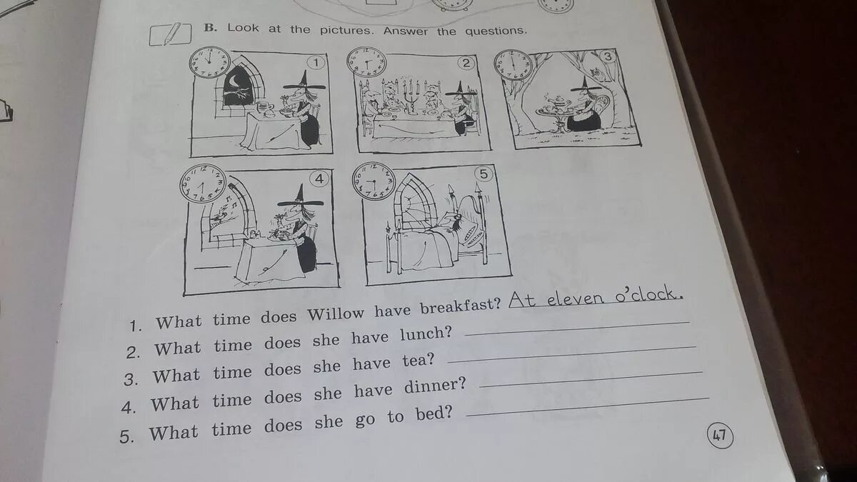 Answer the questions what your favourite. Домашнее задание по английскому. Гдз по английскому. Answer the questions задание по английскому. Writing ответы по английскому.