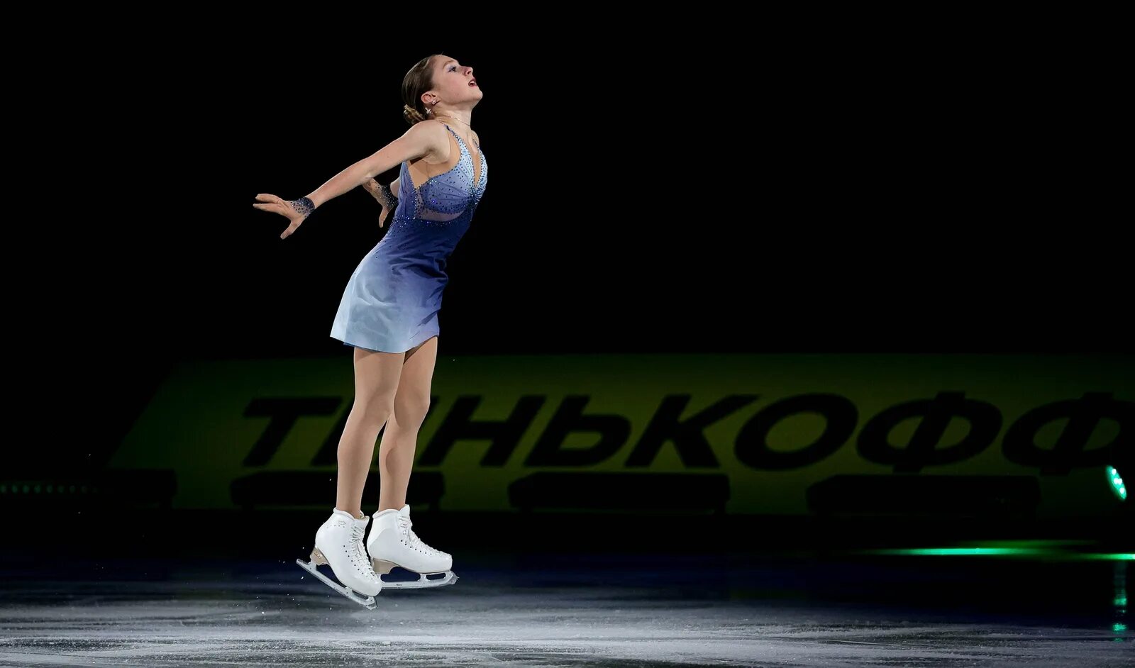 Ледовое шоу авербуха 17 декабря. Показ шоу ильи авербуха 2023 к 9 мая-. Ледовое шоу авербуха 17 декабря. Илья авербух ледовое шоу 2020 санкт-петербург. Максим ставиский.