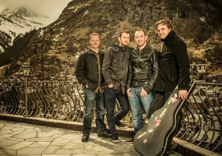 жил группа. группа spice рок группа. жил группа. певец геннадий селезнёв группа рождество. музыкант радик певец.