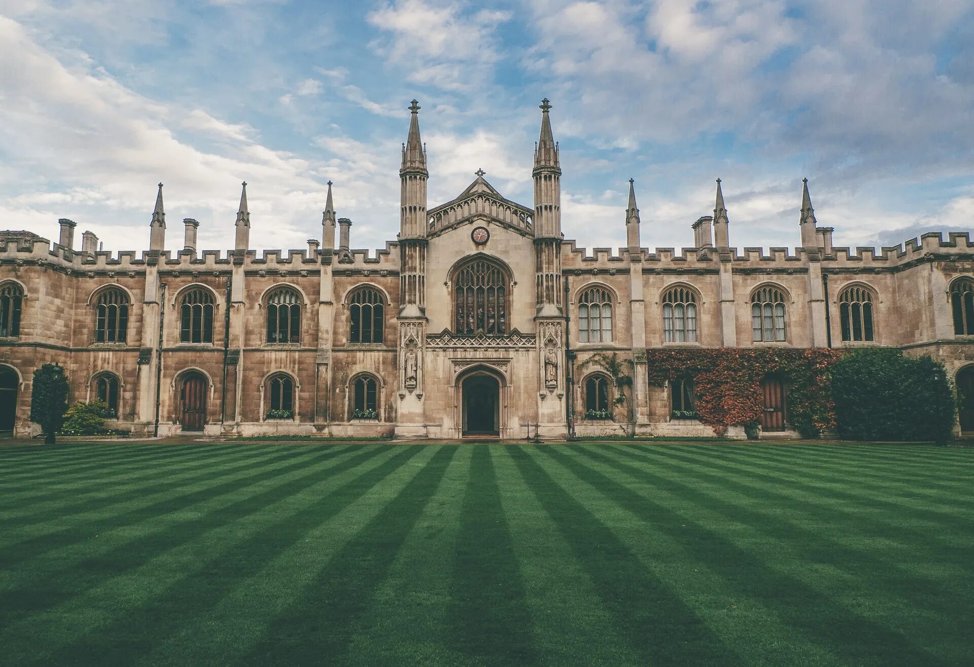 Античные университеты. Кембриджский университет. Кембриджский университет в Англии. Кембриджский университет Кембридж. Кембриджский университет (Великобритания, 1209).