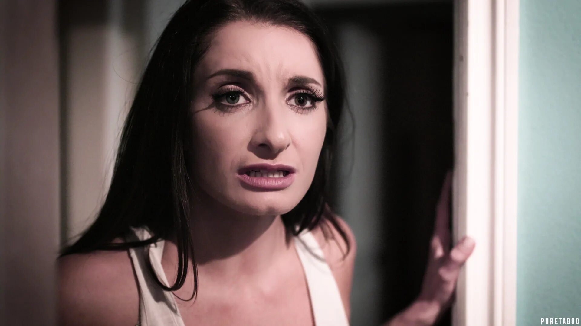 Mona azar. Pure tabu. Pure tabu. Уитни райт табуу. Pure tabu.