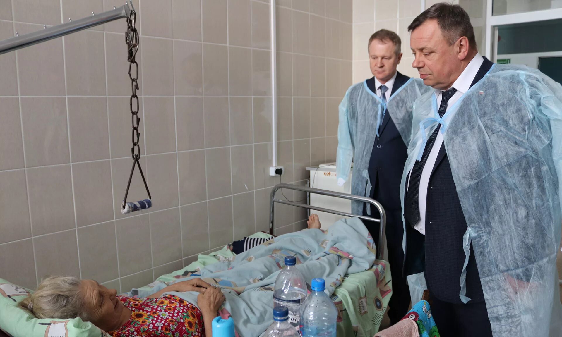 врач на дом клинцы. , клинцы, ул. городская больница клинцы. клинцовская центральная районная больница. клинцы больница травматологическое отделение.