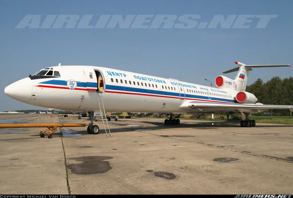 154 центр. Ту 154 центр подготовки космонавтов. ту-154 85655. ту-154м-лк1. ту 154м центр подготовки космонавтов.