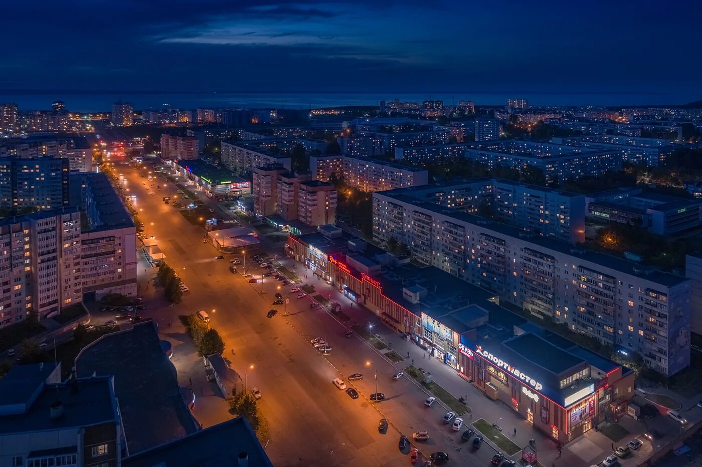 Фотографии нова. Ульяновск центр города. Ульяновск ночной центр. Ульяновск центр с высоты. Ульяновск Ульяновский проспект ночью.