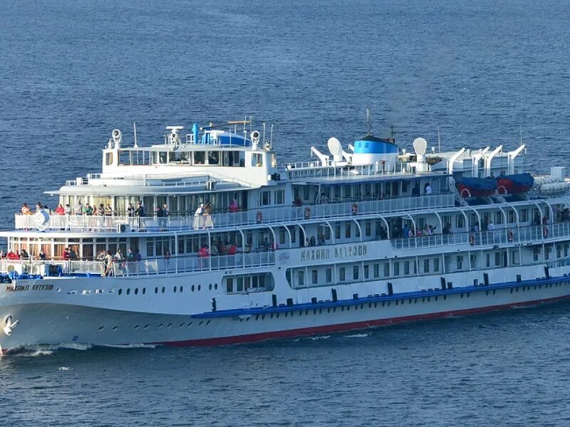 теплоход кутузов пермь. пермь теплоход михаил кутузов. т/х михаил кутузов навигация 2022. круиз на теплоходе михаил кутузов. теплоход михаил кутузов волга волга.