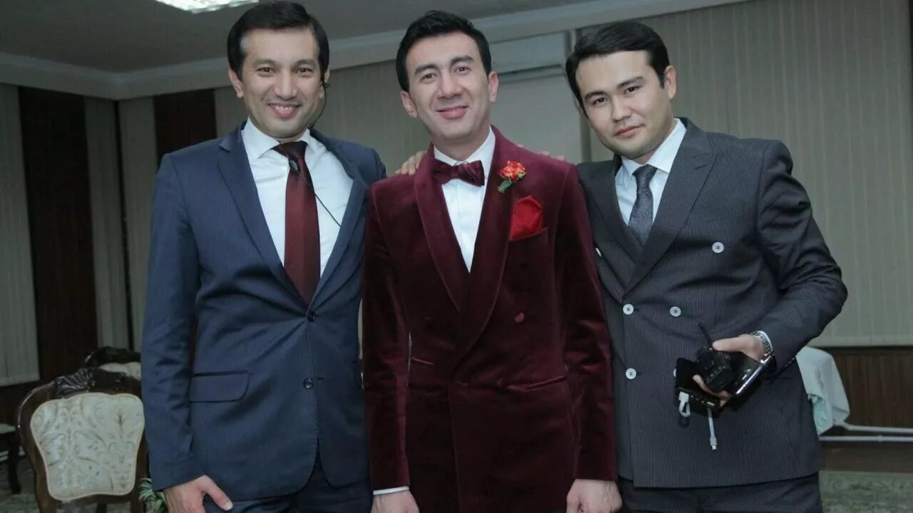Botir qodirov sevgisi yolgonim. Ботир. botir qodirov. ботир кодиров шералиевич. ботир кодиров адашдим.