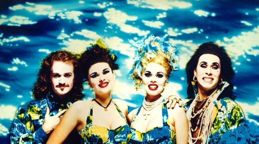 Солист группы арми оф лаверс. Army of lovers сейчас. Солист арми оф ловерс. Группа army of lovers солисты. Группа любовники слушать.