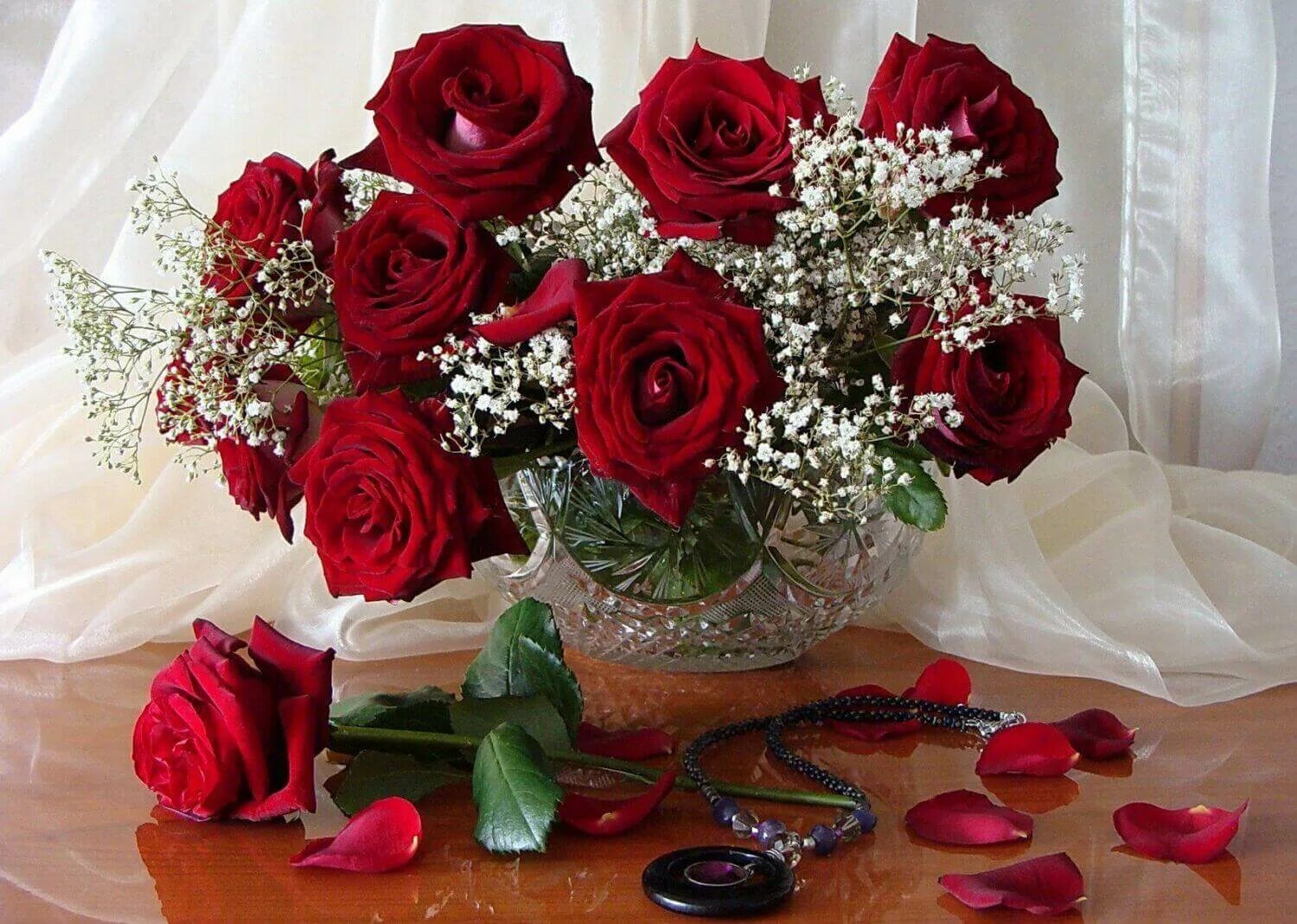Добрый день женщина цветы. Красивый букет. Шикарный букет цветов. Шикарные цветы. Красивый букет роз.