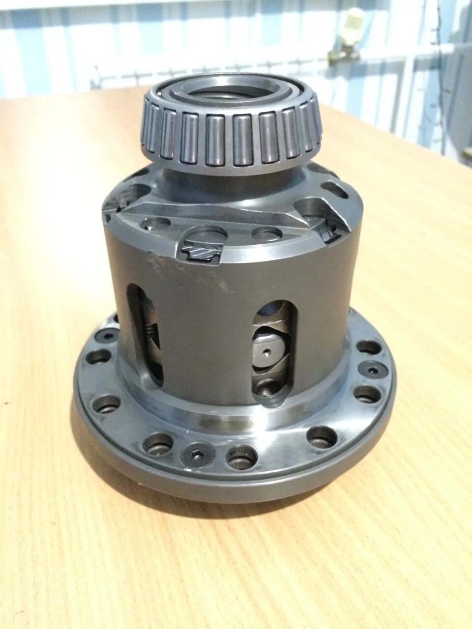 Блокировка дифференциала ваз передний привод. Дифференциал привод. Дифференциал r200w. Дифференциал привод. Bmw 435 xdrive самоблокирующийся дифференциал.