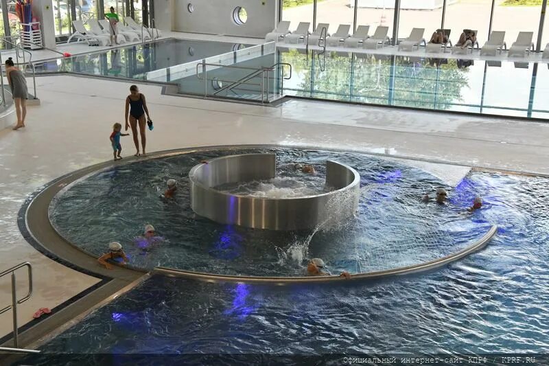 Любифитнес посёлок совхоза. Любифитнес посёлок совхоза имени ленина. Фитнес центр с бассейном совхоз имени ленина. Бассейн в совхозе имени ленина. Бассейн в совхозе имени ленина.