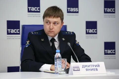 Представители полиции