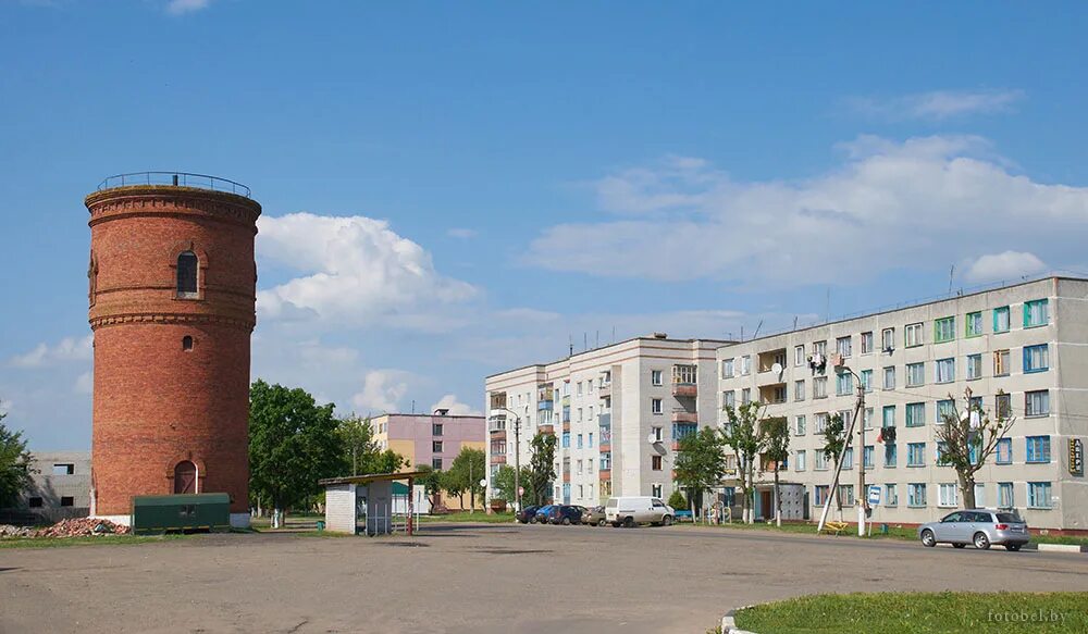 стихи о быхове. быхов. подарник разговаривает по телефону. быхов-1. быховский райисполком.