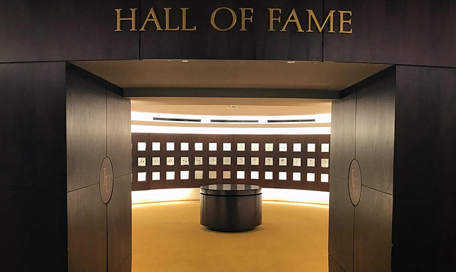 End hall. Hall of fame. 4090 hall of fame. hall of fame logo. hall of fame оригинал.