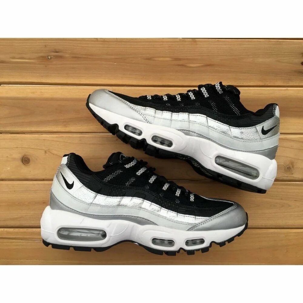 Кроссовки 95 мужские. Nike Air Max 95. Найк АИР Макс 95 мужские. Nike кроссовки Air Max 95. Nike Air Max 95 женские.