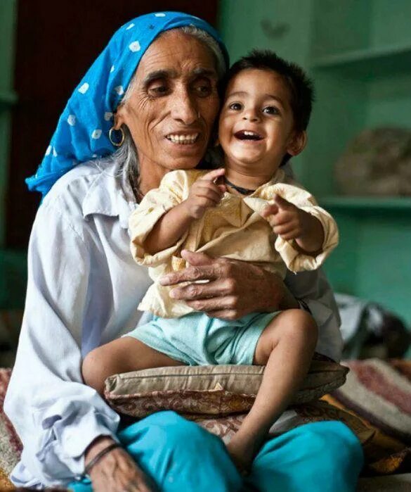 Сапарман содимеджо 150 лет. Омкари панвар из индии которая. Японец дзироэмон кимура. Самый молодой самый старый. Ли цинъюнь долгожитель.