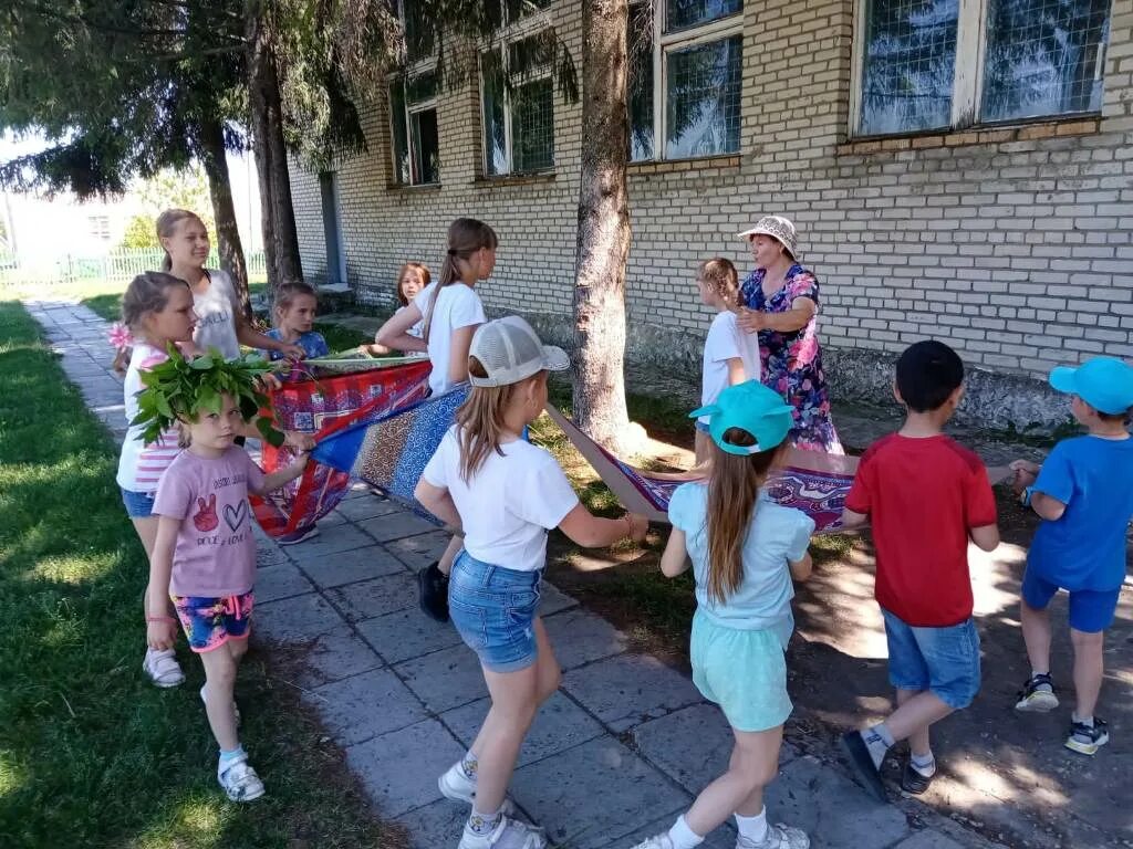 Бояре а мы к вам пришли игра. Игра бояре. Игра бояре а мы к вам пришли видео детей. Игра бояре а мы к вам пришли текст. Игра бояре а мы к вам пришли