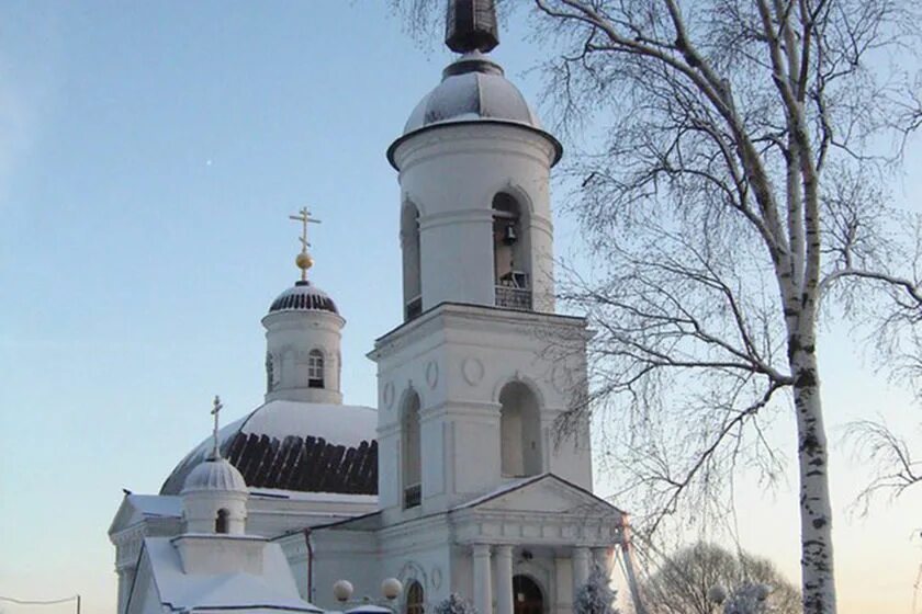 Храм в соломенной сторожке. Церковь на парковой. Храм рождества христова череповец. Храм споручницы грешных в ухтомке. Новый храм на 3 парковой.