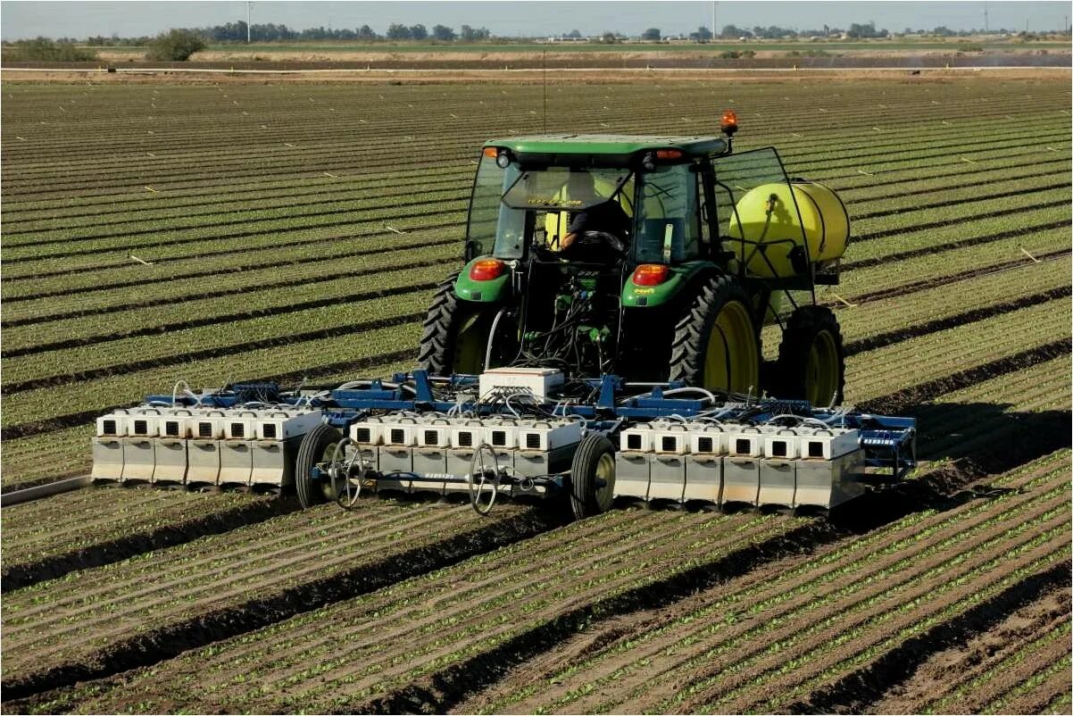 Системы точного земледелия John Deere. Роботы в сельском хозяйстве. Современные технологии в сельском хозяйстве. Роботы в растениеводстве.