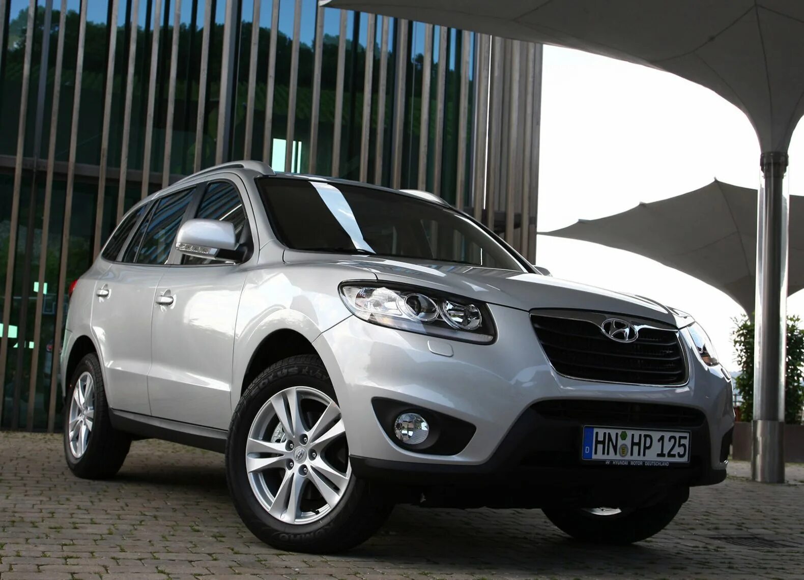 Hyundai santa fe 2. Hyundai Santa Fe 2010. Хёндай Санта Фе 2010-2012. Hyundai Santa Fe 2010 2.2. Хендай Санта Фе 2010 2.2 дизель.