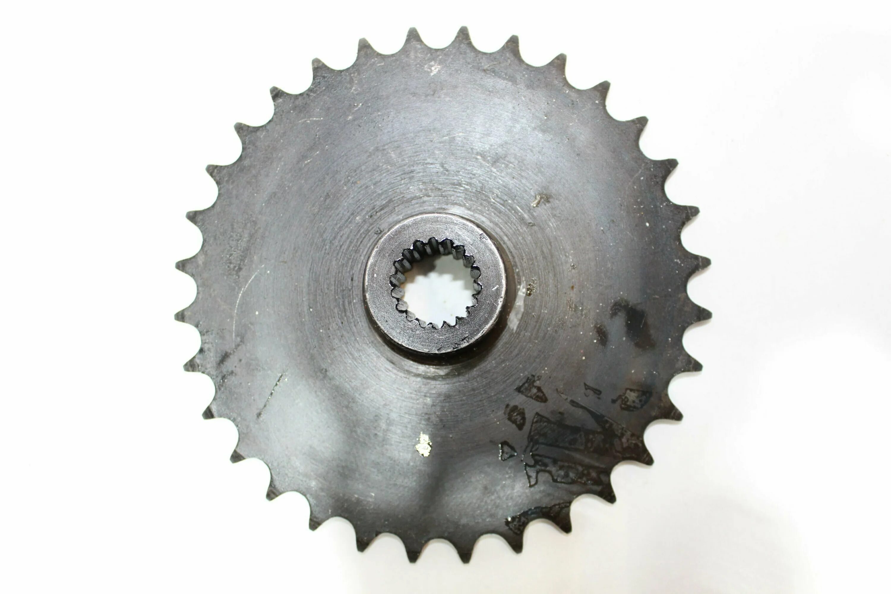 Звезда 428 ведомая шлиц z40. 7. Звезда z32 шаг 15. Звезда 32 зуба мотобуксировщик. (520) цепи.