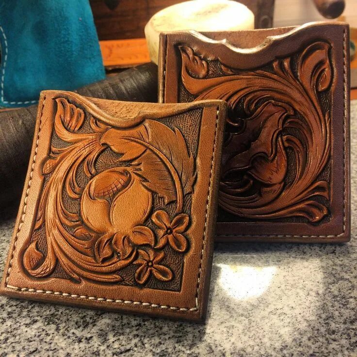 Техники обработки кожи. Кожевенный промысел Богородск. Художественная обработка кожи. Тиснение на коже. Художественные изделия из кожи.