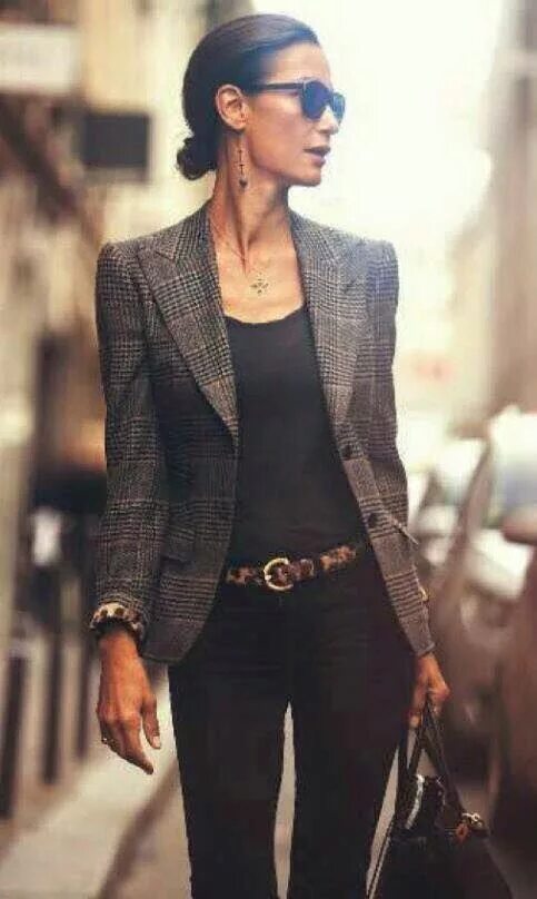 Forever in Style - Beauty and Fashion through the centuries Office fashion women