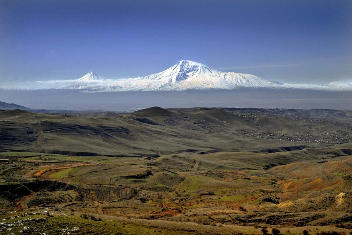 Гора Арарат. Гора Арарат и Масис. Гора Масис Армения. Гора Арарат сис Масис. Арарат находится в армении