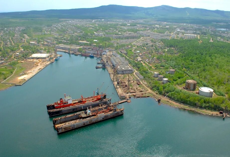 Советская гавань порт ванино. Хабаровский край порт. Хабаровск порт ванино. Хабаровский край порт. Порт ванино хабаровский край.