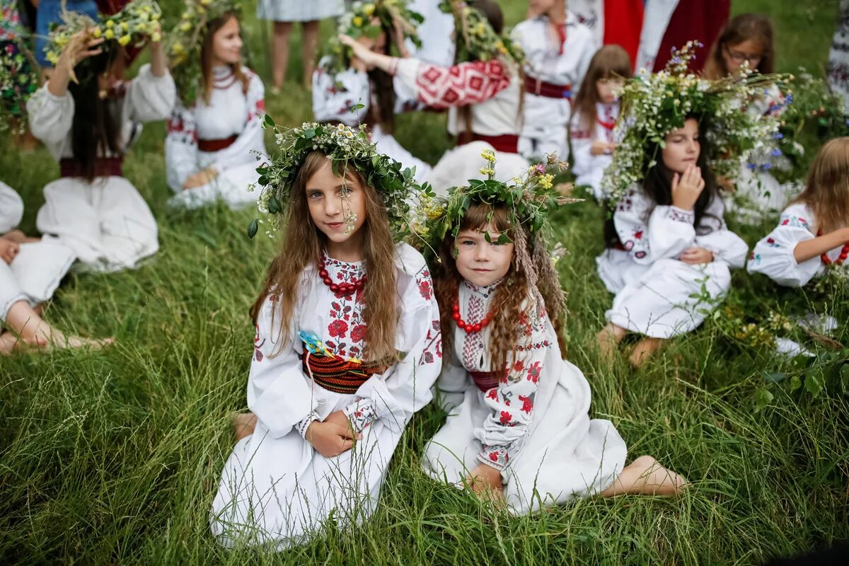 Какого числа праздник ивана. Праздник славянской культуры «Ивана Купалы". Праздник восточных славян Ивана Купала.