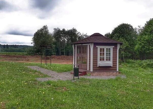 Беседка наро фоминск. Горчухино Наро Фоминский. Пляж Горчухино Наро Фоминск. Парк отель Горчухино.