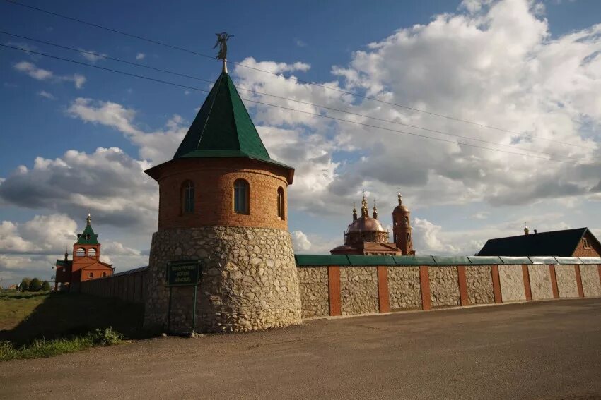 Г Михайлов Михайловский район Рязанская область. Покровский женский монастырь Рязанская область Михайлов. Михайлов Рязанская область достопримечательности. Город Михайлов Рязанской области достопримечательности. Сайт михайлова рязанской