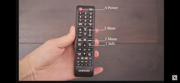 Как переключить язык на телевизоре. Телевизор самсунг язык. Сменить язык на телевизоре самсунг. Smart Remocon Samsung TV. Samsung au7100 таймер на пульте.
