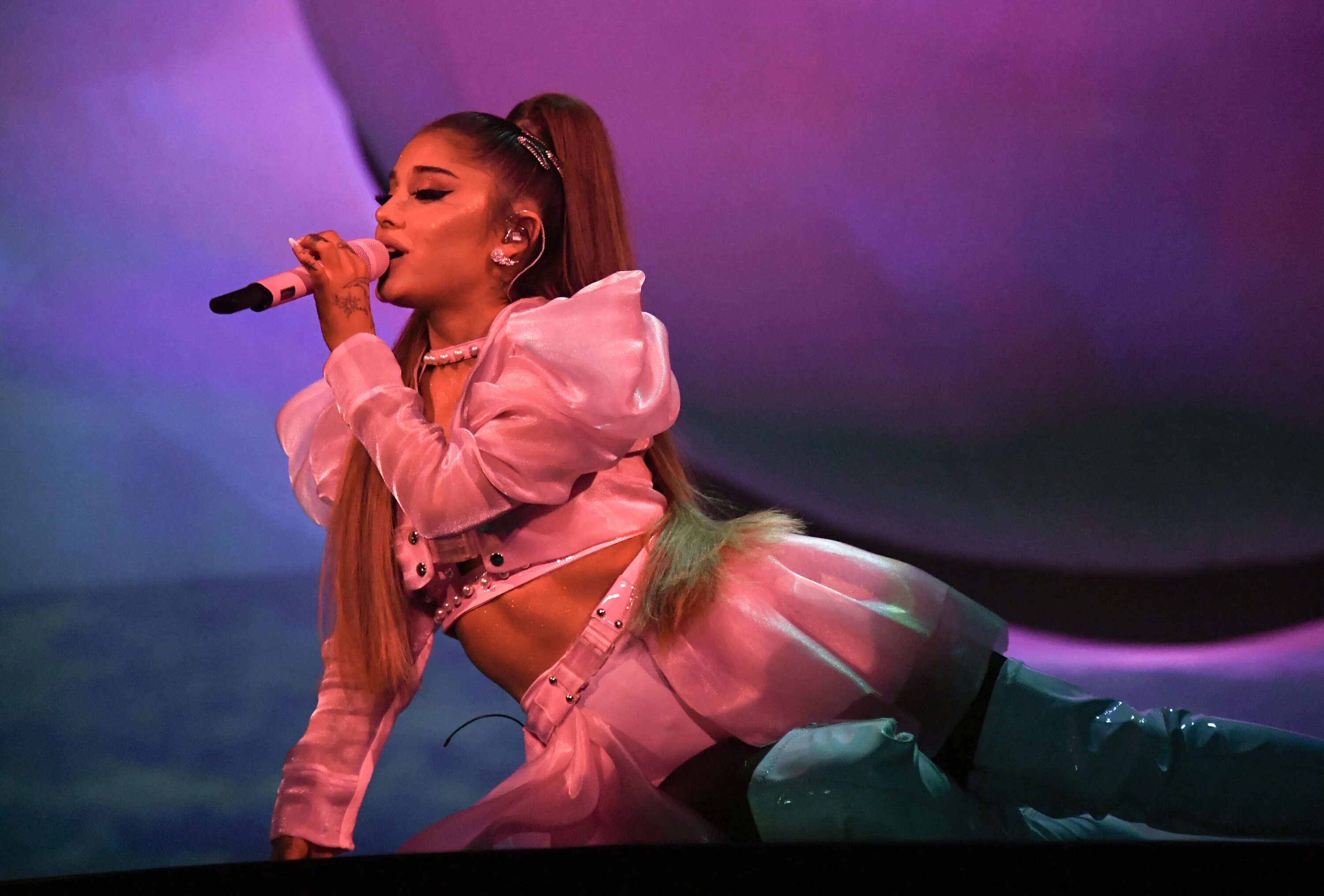 Ariana grande. Новые молодежные песни 2024