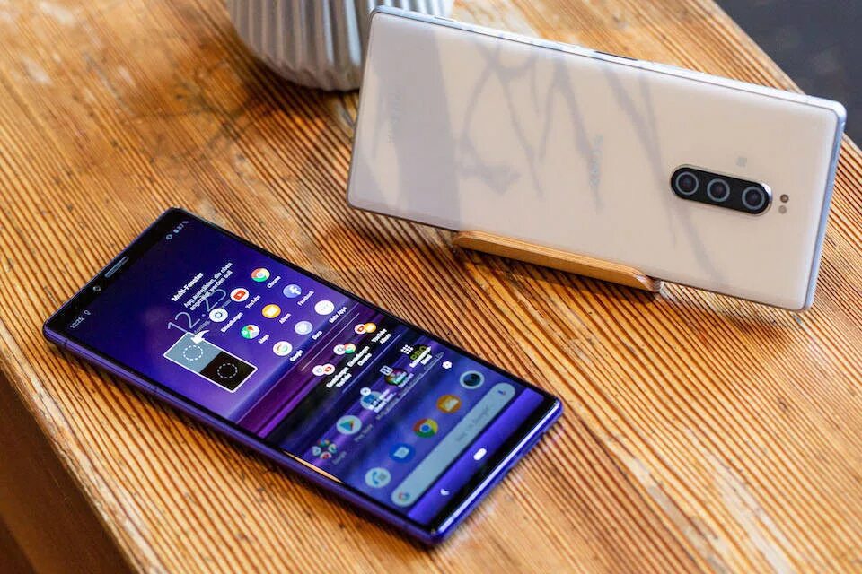 Sony xperia 1 512. Смартфон Sony Xperia 1. Смартфон сони 2021. Xperia 1 2019. Смартфон Sony Xperia 1 IV.