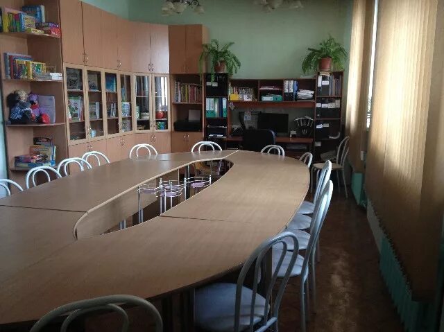 Мебель для методического кабинета детского сада. Современный методический кабинет в детском саду. Мебель в методический кабинет ДОУ. Методический кабинет в ДОУ.