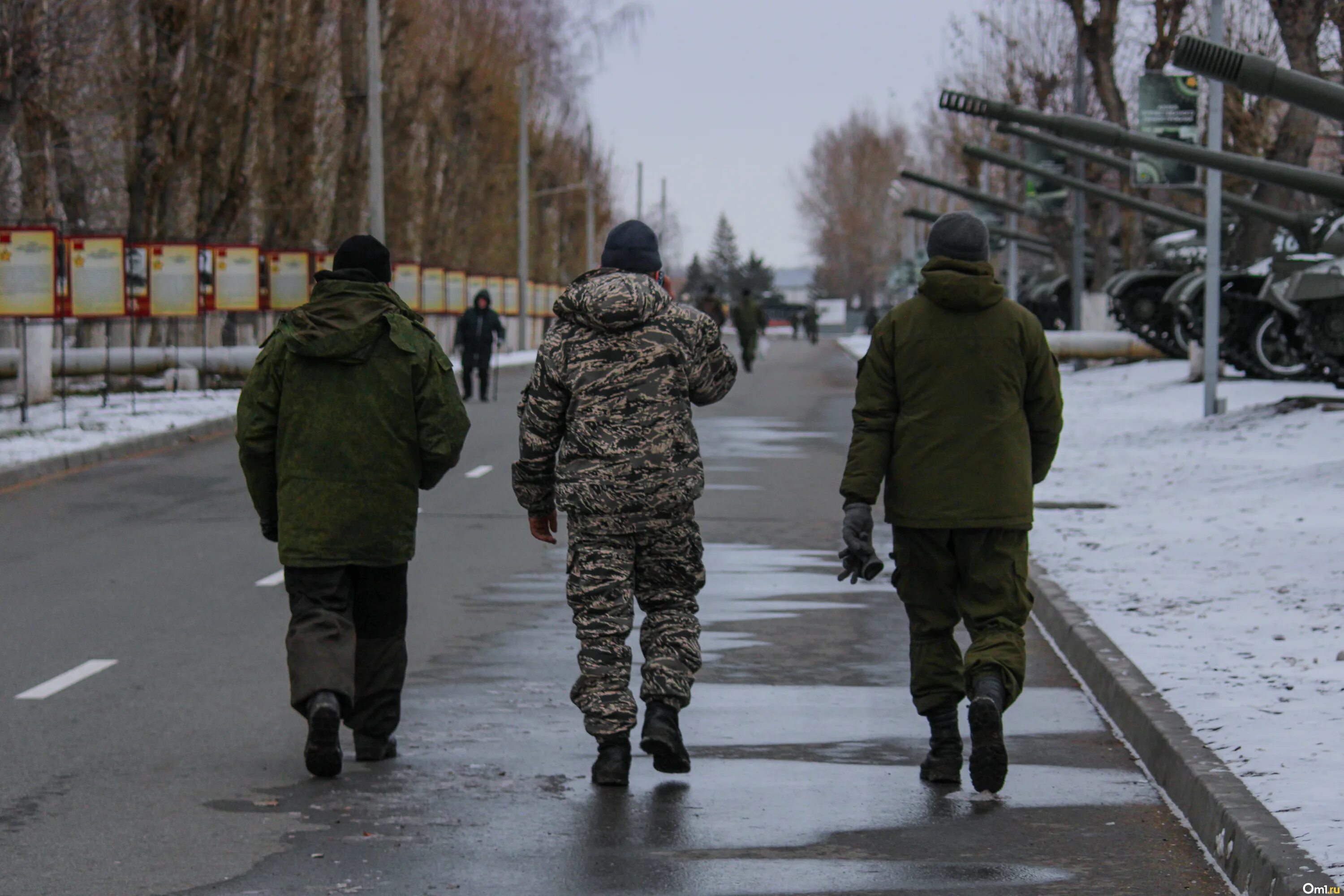 Будет после нового года мобилизации. Российский солдат. Человек в камуфляже. Армия Омской области. Мобилизация фото.