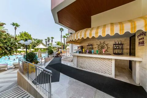 Aqua hotel