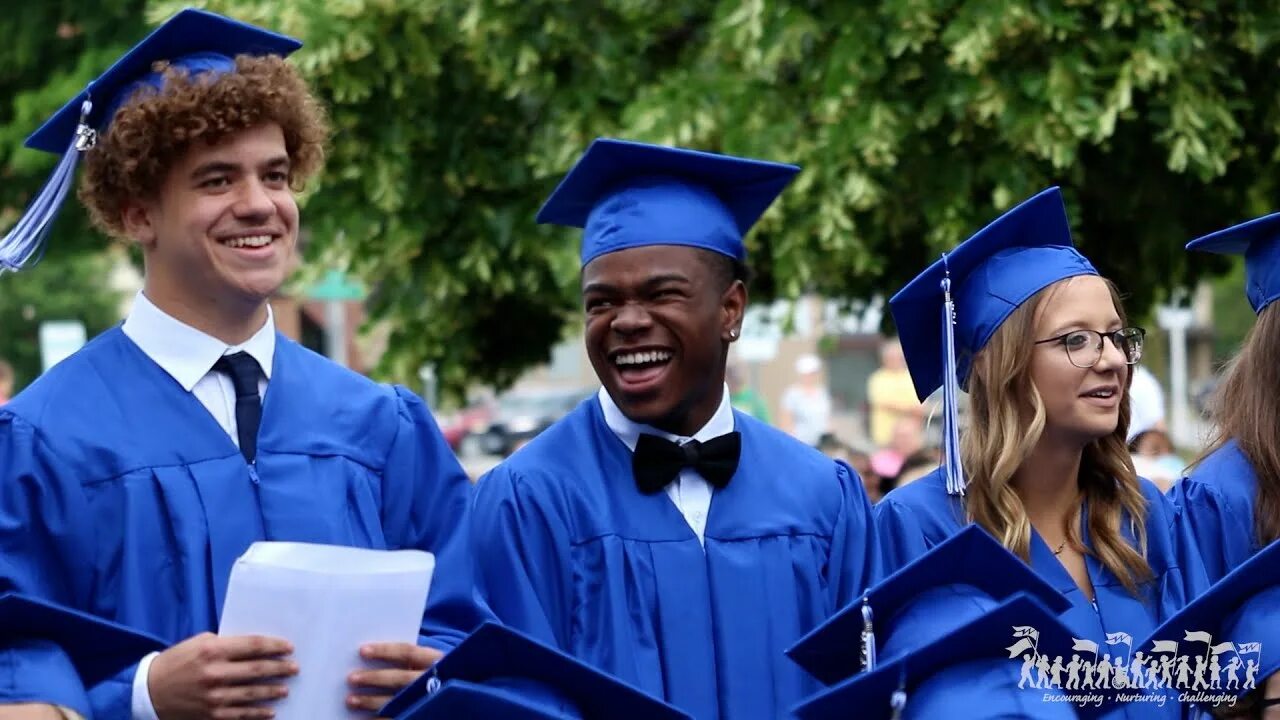 Кукла Барби grаduаtiоn Ваrbiе Сlаss 2002. Кукла Барби grаduаtiоn Ваrbiе Сlаss 2009. Graduation. Конец школы 2023