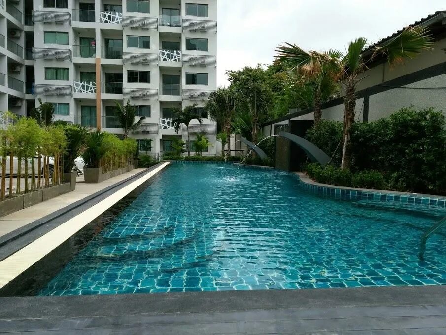 Water Park condominium Pattaya. Water Park condominium. Кондоминиумы парк Плаза. The Trust Condo South Pattaya.