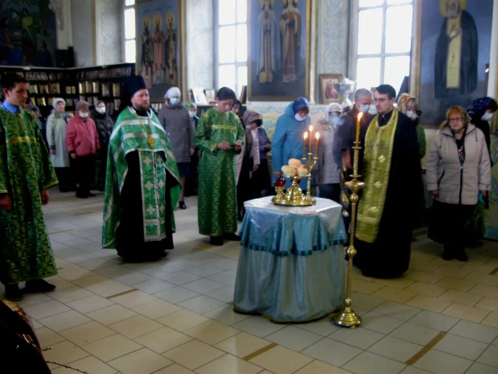 расписание служб в храме андрея первозванного в люблино. расписание служб в люблино. церковь святого тихона в тольятти расписание службы. расписание служб в храме татианы в люблино. расписание служб в люблино.