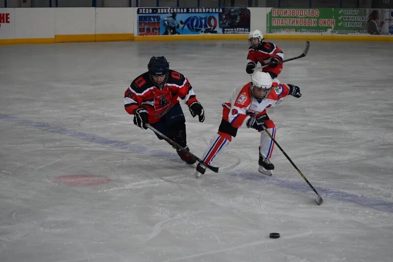 фок шахунья каток. шахунья фок каток. хоккей. фок атлант шахунья. фок шатки атлант нижегородская область.