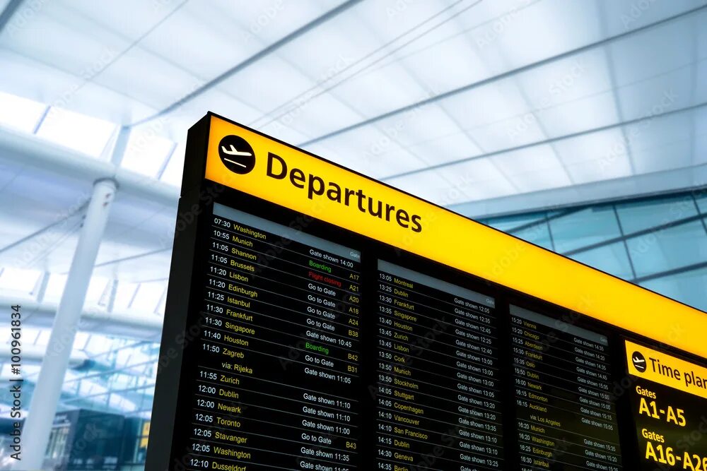Прилеты лондон. Departure Board. Departure ИЦ. Departure Board Airport. Departures and arrivals.