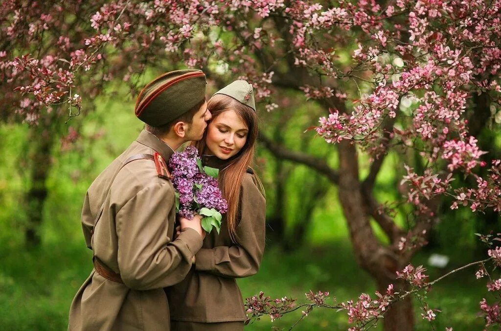 Весенняя любовь песня. Весенняя фотосессия.