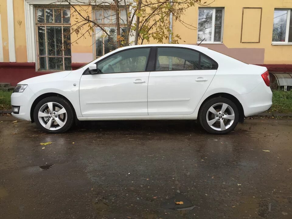 Шкода рапид какие диски. Skoda rapid 195/55 r16. skoda rapid 195 55 r16 dione. диски на шкоду рапид r16. skoda rapid r16.