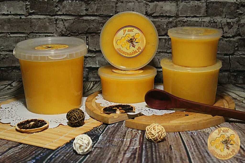 Honey vk. Серпуховый мед. Продукция пчеловодства. Мёд и продукты пчеловодства. Товары из продуктов пчеловодства.